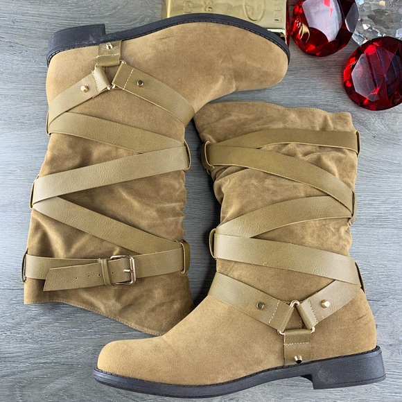 Shoedazzle Tahira Boots - Picture 3 of 8